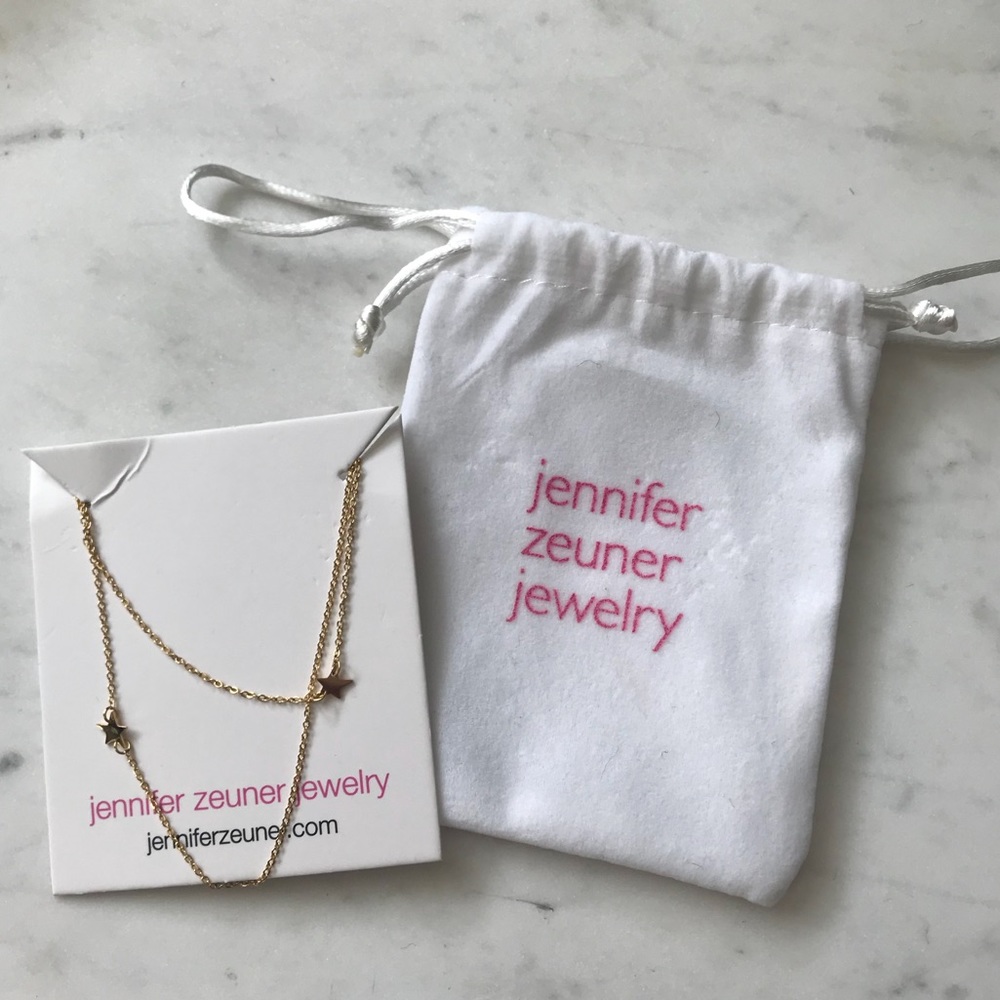 💗 Jennifer Zeuner Delicate Star Necklace